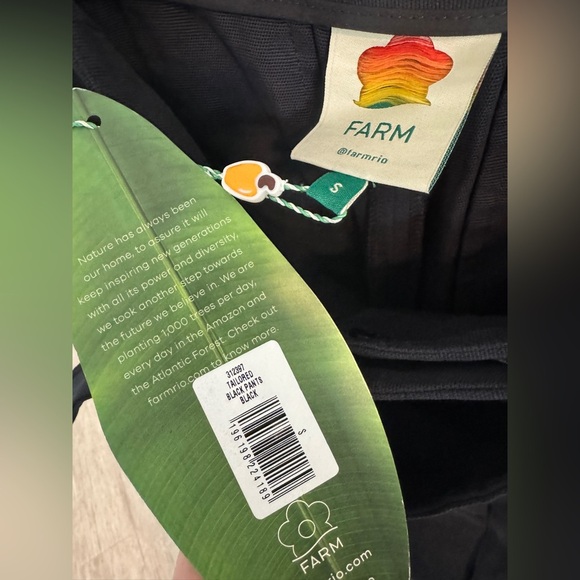 FARM Rio Elegant Black Tailored Pants - Picture 8 of 8